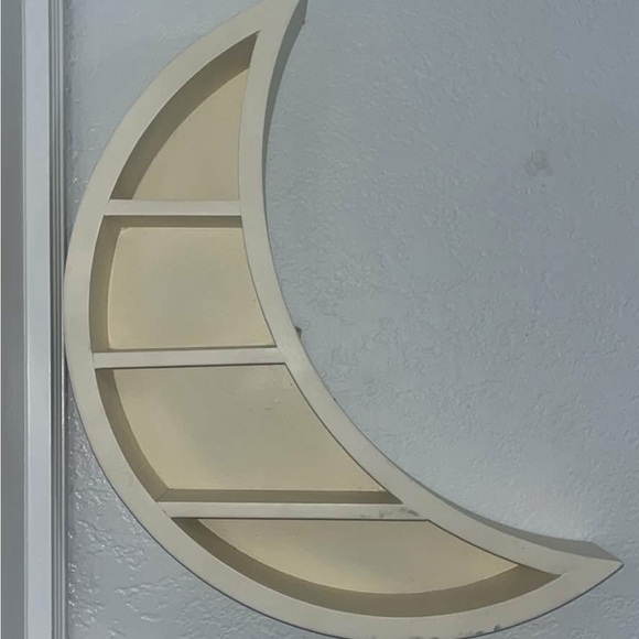 Large Cream Crescent Moon Wall Shelf - Picture 1 of 1